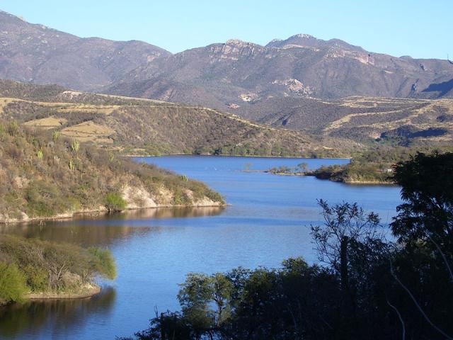 presa del cajon de onapa