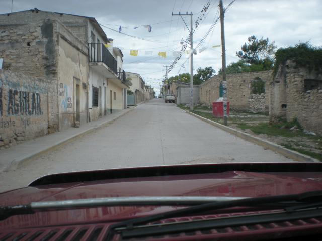 Calle principal entrando al pueblo (Huejonapan)