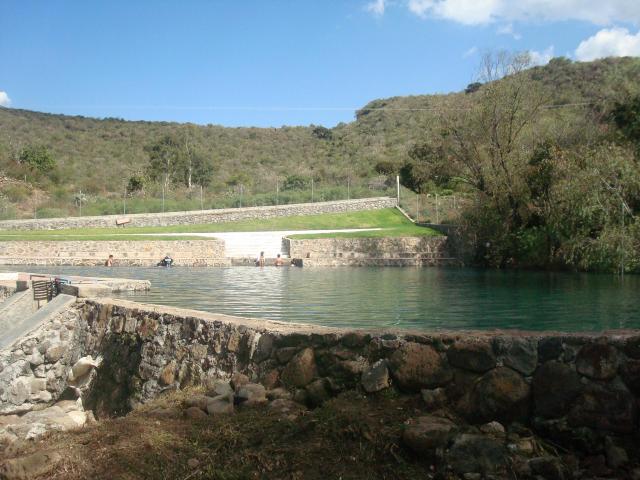 Presa de San Pedro Puruatiro