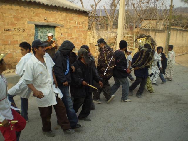 DANZA TRADICIONAL 