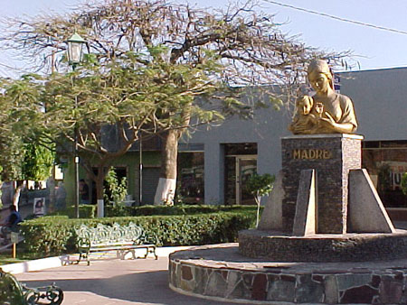 monumento a la madre