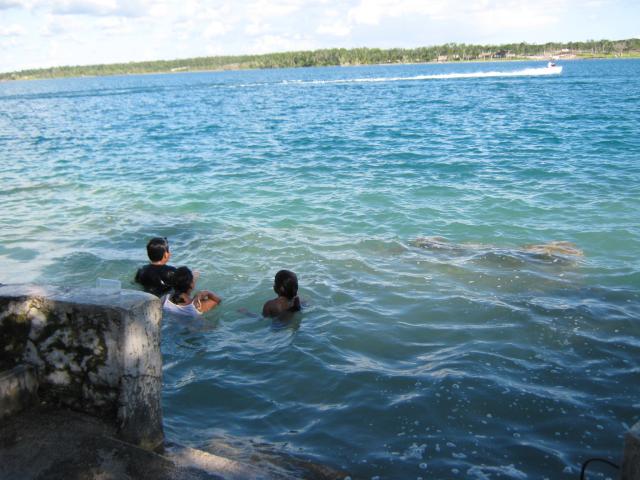 LAGUNA XHULHA