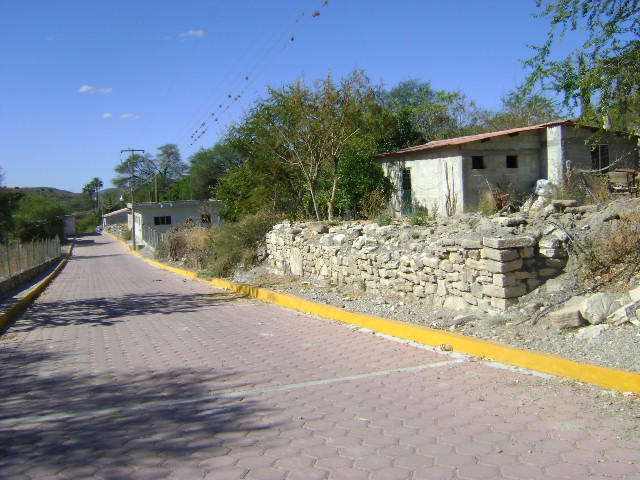 Camino Viejo Hacia Cuayuca De Andrade