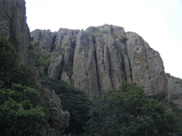 Ejido el Zapte. Huitexcalco. Piedras largas