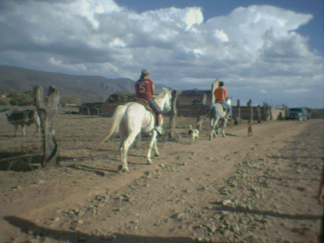 a caballo en huajimic