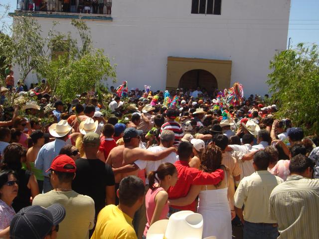 Semana santa Tnichi