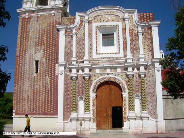 IGLESIA HUEJONAPAN