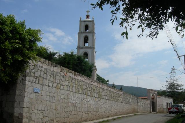 la torre de la iglesia