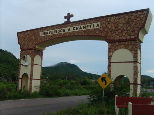 entrada al pueblito de chametla