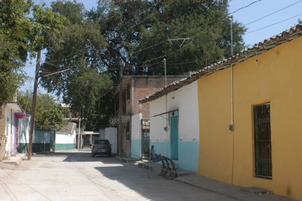 CALLE EN EL BARRIO DE SAN FRANCISCO DE COCULA, GRO