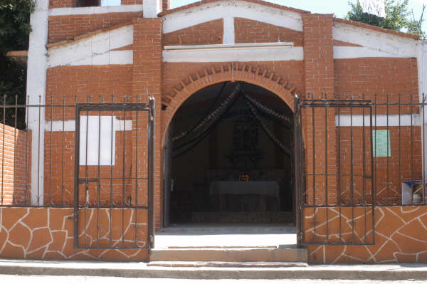 IGLESIA DEL BARRIO DE SAN MIGUEL 