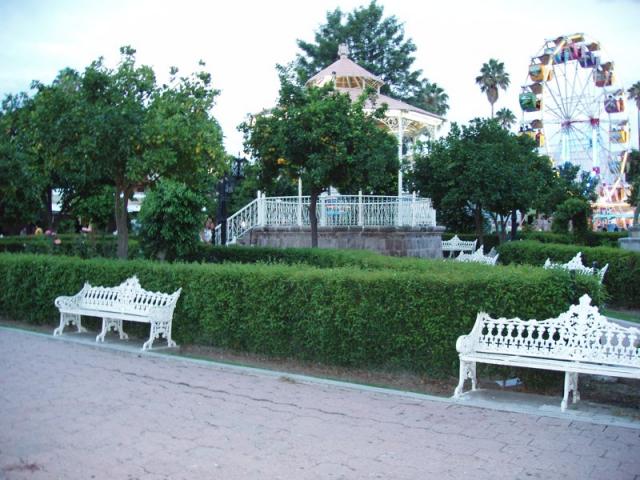 moyahua plaza