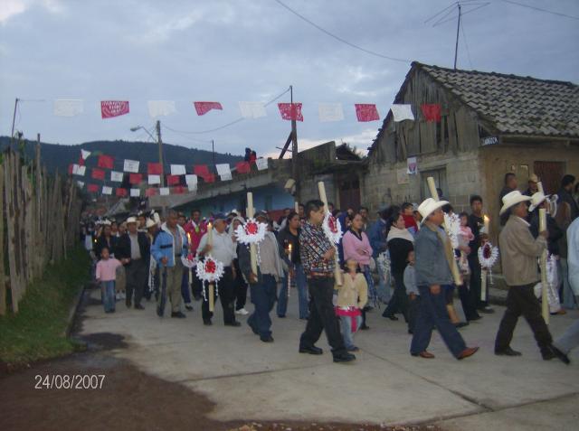 PROSESION EN NAHUATZEN