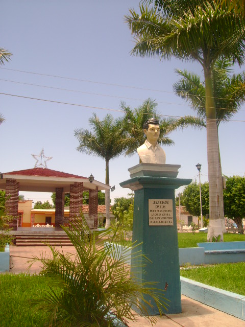 Monumento a Jesus Romero