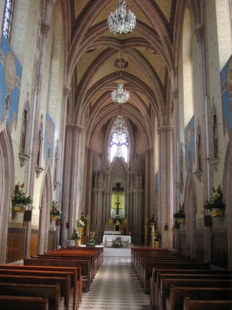 INTERIOR DE PARROQUIA DE JALPA DE CANOVAS