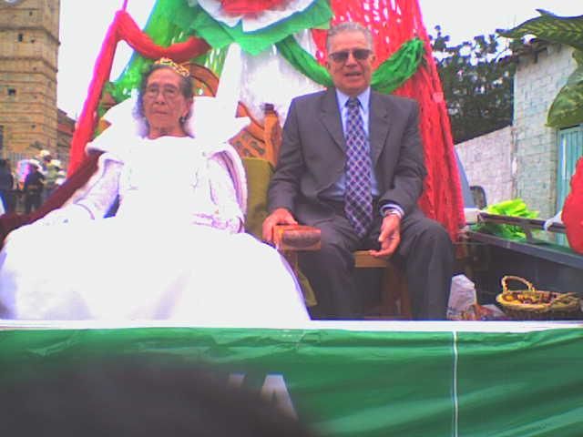 REYNA Y CHAMBELAN. FIESTAS DE OCTUBRE 2006