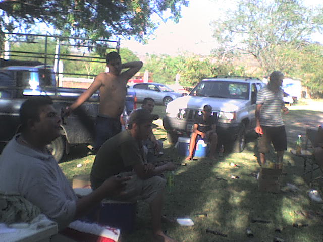 Amigos en Agua Caliente