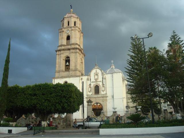 Iglesia de Indaparapeo